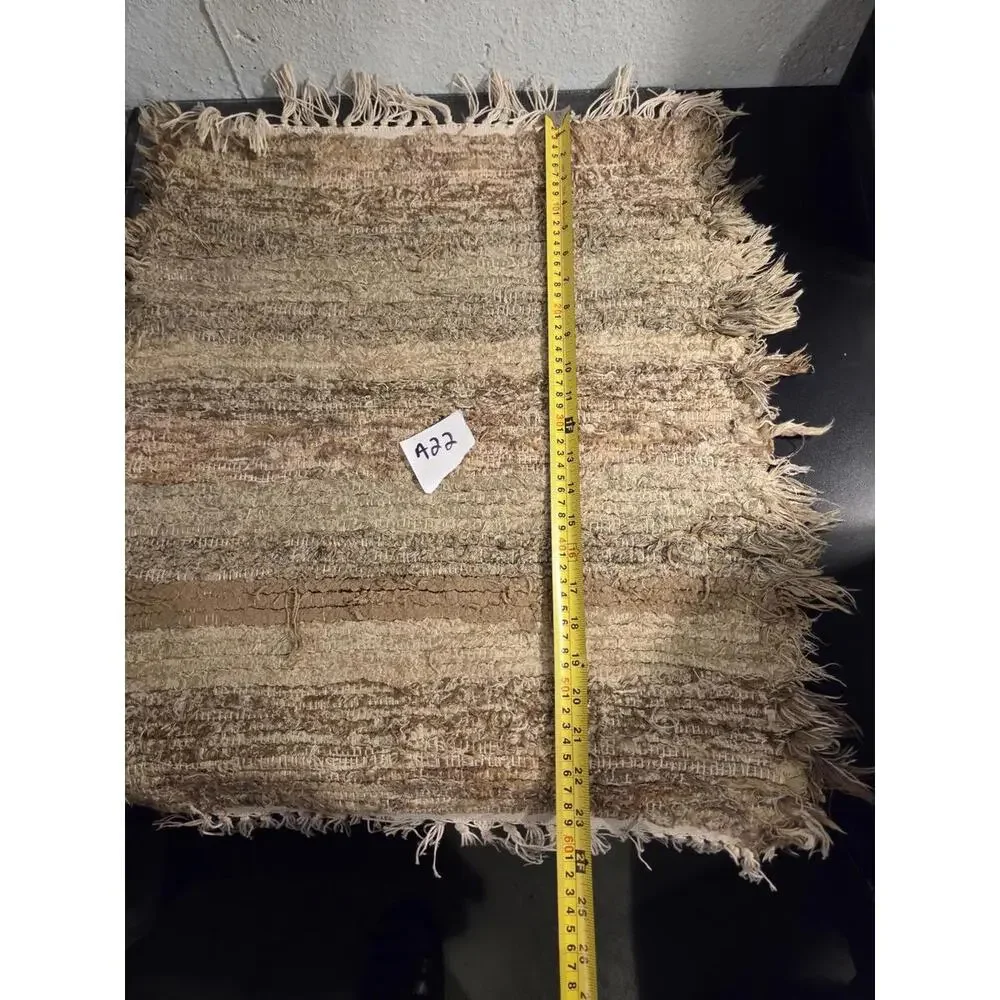 Shag Hand-Knotted Rug | 23in x 21in - Brown Tan